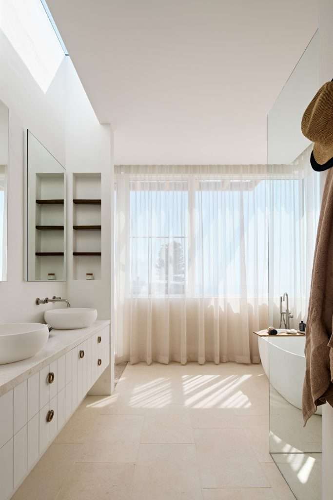 dover-heights-bathroom